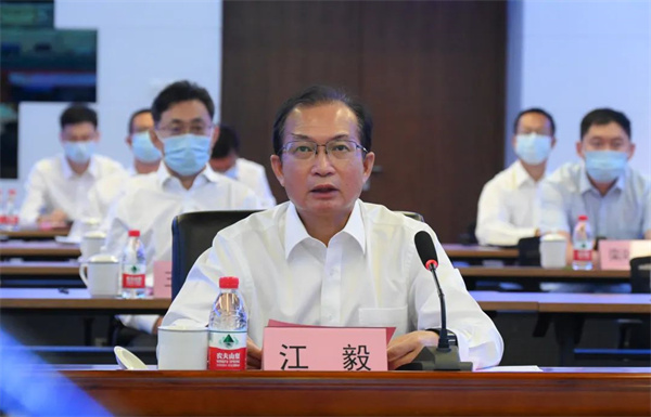 江毅出席"疆电入渝配套电源""西气东输四线"重大项目开工仪式并致辞-2